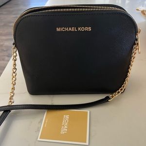 Michael Kors crossbody LIKE NEW